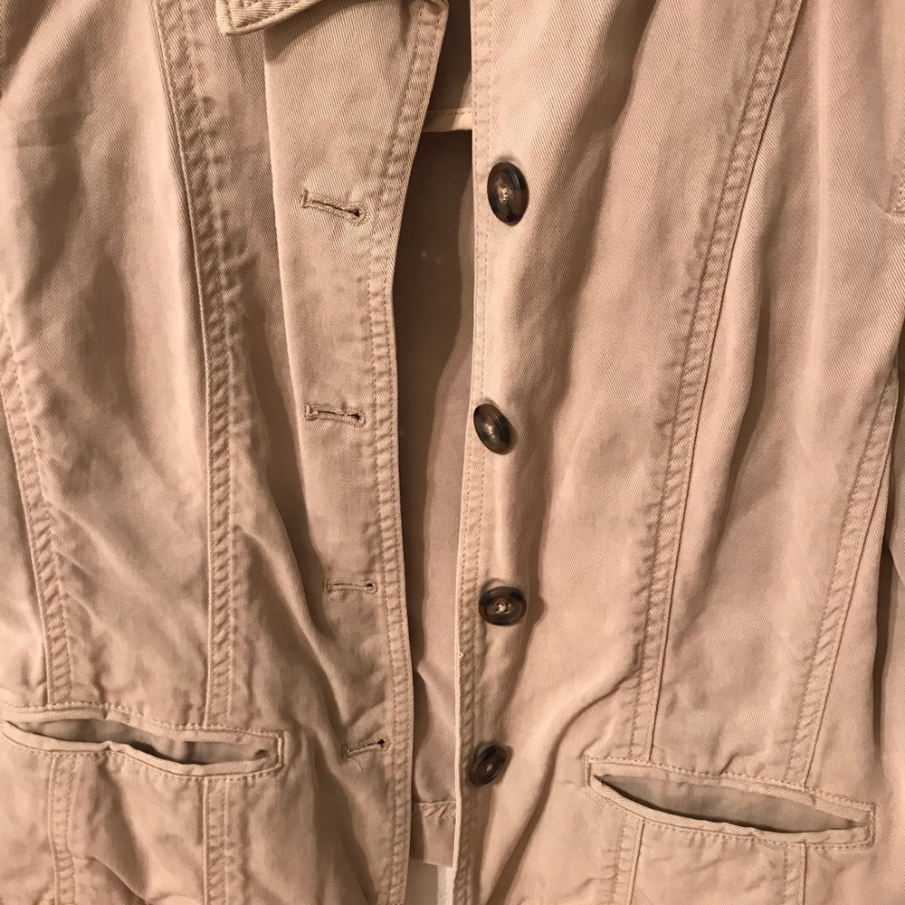 Vintage Style Khaki Women’s Button Up Coat - Picture 3 of 4